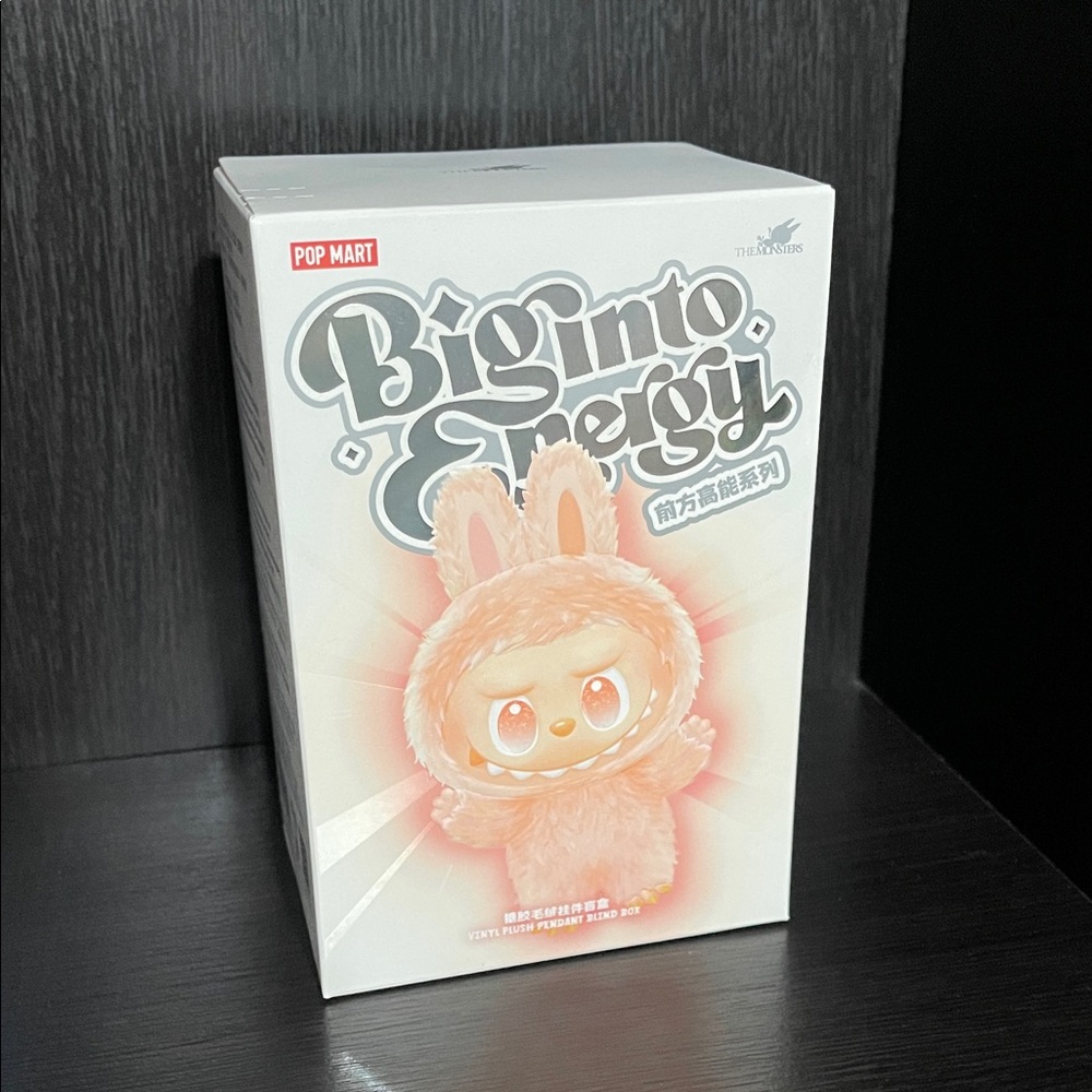 POP MART The Monsters Vinyl Plush Pendant Single Blind Box - Big into Energy - Picture 2 of 11